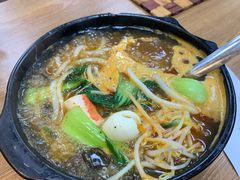 -天瑞福云南过桥米线(十里河店)