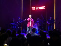 -TZ House音乐现场(来福士中心店)