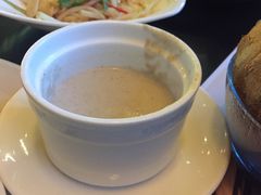 -湛江远扬YOUNG咖啡主题酒店(赤坎老街店)