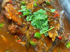 -湖南人家湘菜馆(镇江路店)
