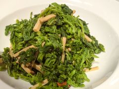 香干拌桑芽-大鸭梨烤鸭(金色漫香店)