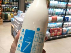 日日鲜牛奶-盒马鲜生(皇庭广场店)