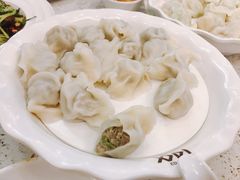 牛肉芹菜水饺-捏上开口笑海鲜水饺(台山街店)