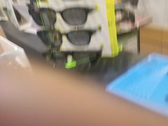 -宝岛眼镜·蔡司·依视路·青少儿近视防控验配中心(太白印象城店)