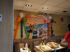 -麦当劳(军博店)