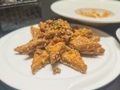 -铜锣湾·有麝自然香(渝北财富中心店)