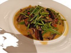 -艳阳天·非遗楚菜(武汉客厅店)
