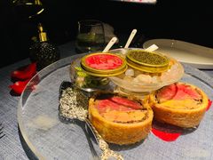 惠灵顿牛排-弦月窗LUNETTE BY AMANDA(复兴路店)