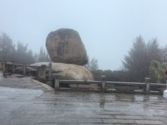 -东山风动石景区