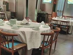 -江城小馆陕南妈妈菜·全球旅行餐厅(钟楼店)