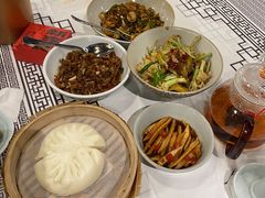 -新李记 · 口味菜馆(南郊公园店)