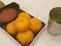 Golden虾饼-浩海火燒雲傣家菜(芮欧百货店)