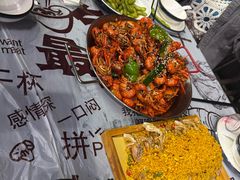 -老班长·小龙虾·鲜货烧烤大排档(金街美地店)