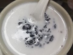 椰汁糯米黑珍珠-仁信双皮奶(东川路店)