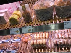 -巴黎贝甜(宜山路店)