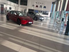 -TESLA 特斯拉(北京后沙峪特斯拉中心)