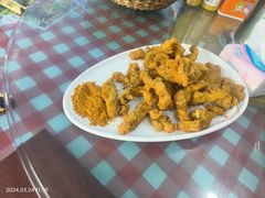 -八次方密云水库鱼粘卷子·熏鸽子·农家菜