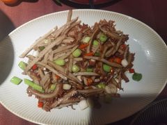 -荷栖小院·品质江西菜(红谷滩店)