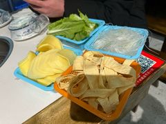 -川味记忆野菌牦牛肉汤锅(泸定店)