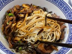 蛤蜊猪肝面-沪西老弄堂面馆(定西路店)