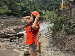 -安吉龙王山峡谷漂流