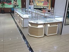 -现代眼镜批发城(台东三路店)
