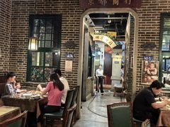 -东口码头·烧鸽子·鱼头泡饼·地方菜(金鹰悦城店)