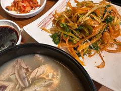 -长寿参鸡汤(朝韩风情街店)