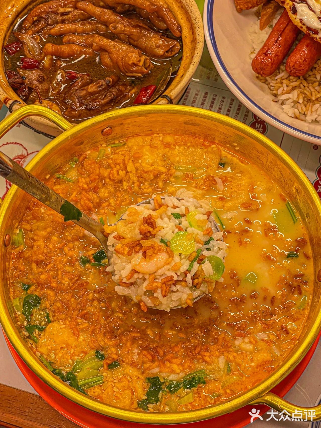 重庆新店 | 人均50R吃蟹黄捞饭🦀好吃到舔碗