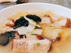 -侬佳蒸菜馆(听潮店)