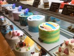 -焙丽拾光(麦凯乐直营店)