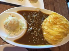 -玛格萝妮(汇智国际商业中心店)