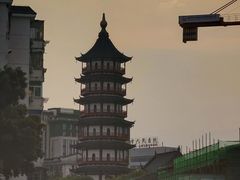 -绳金塔