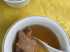 海底椰鸡汤-海鲜街菜馆(海珠南路店)