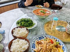 -天天向上素食餐厅(五台山店)