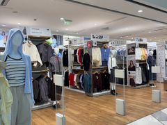 -优衣库(上海虹口龙之梦店)