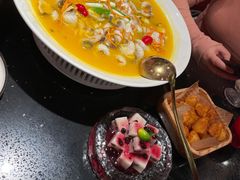 -山城外·非遗酸菜鱼(盛龙广场店)