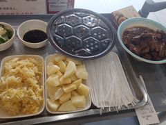 -70後铁锅炖(坡博总店)