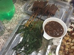 -蓝尊量贩(黄河路店)