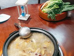 -菌之家·专业纯野生菌火锅·特色炒菌