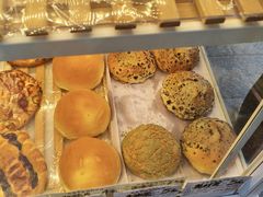 -美嘉华面包西饼店(红胜坊店)