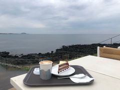 -Cafe Aewol Monsant