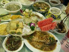 -河南食府(人民路店)