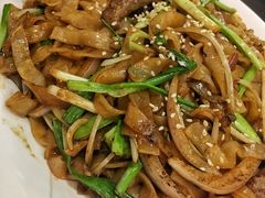 干炒牛河-粤色·老广州茶餐厅(河南商会大厦店)