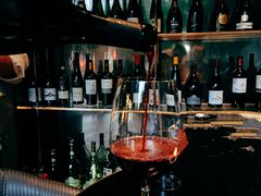 -wineapp葡萄酒餐吧(外滩金融中心店)