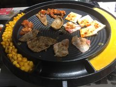 -三国惹火烤肉·中日韩烤肉集合店(百草路店)