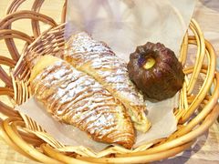 流奶黄金羊角-麦田工坊(月湖店)