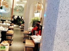 大堂-三人行骨头王火锅(长寿店)