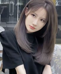 -丝语萱形象