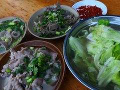 -周记翘脚牛肉